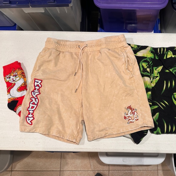 Ripndip Dragonnerm Embroidered Beige Shorts & green neon nerm sweat Shorts - Picture 2 of 7